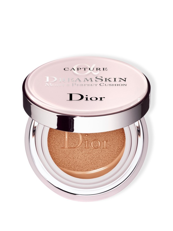 DIOR Capture Totale Dreamskin Advanced Cushion 025